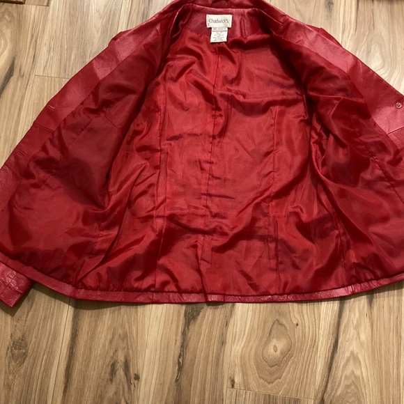 Red leather blazer/jacket. - Picture 6 of 8